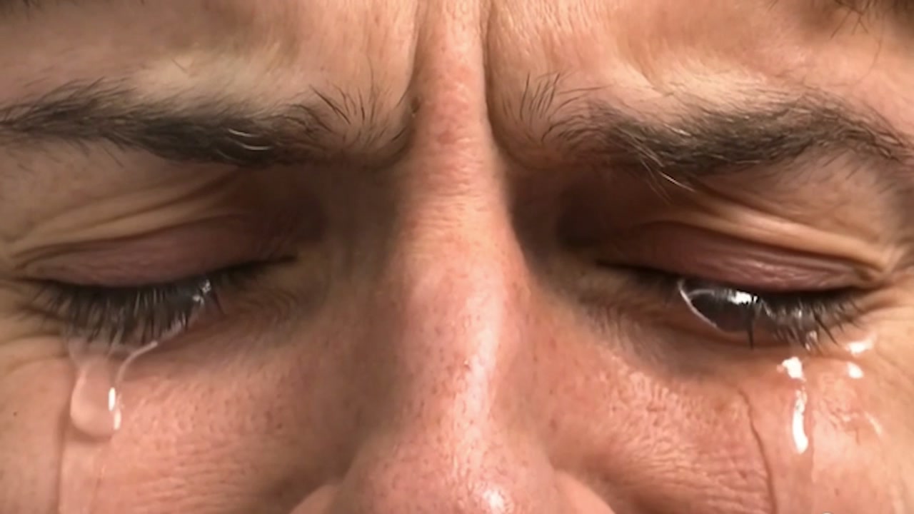 No-cry — video still